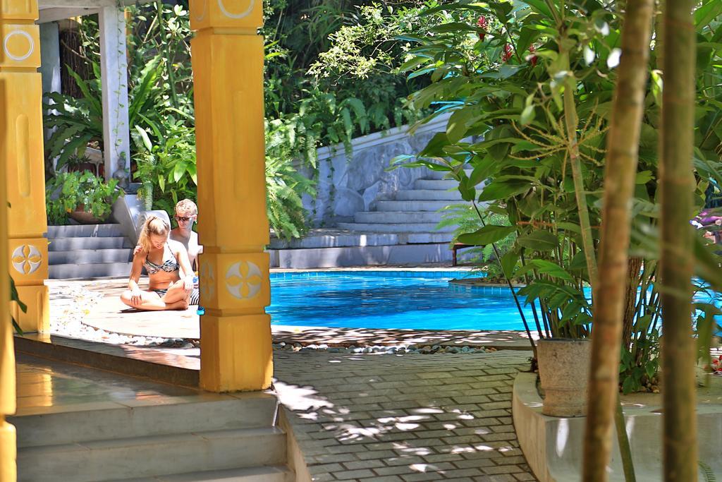 Thambapanni Retreat Hotel Unawatuna Exterior photo